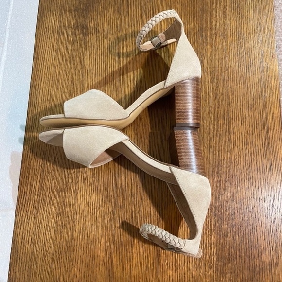 Soludos Women's Hazel Sandals 5.5 Sand Mid Height Heel Wedding Cocktail‎ Travel - Picture 8 of 16